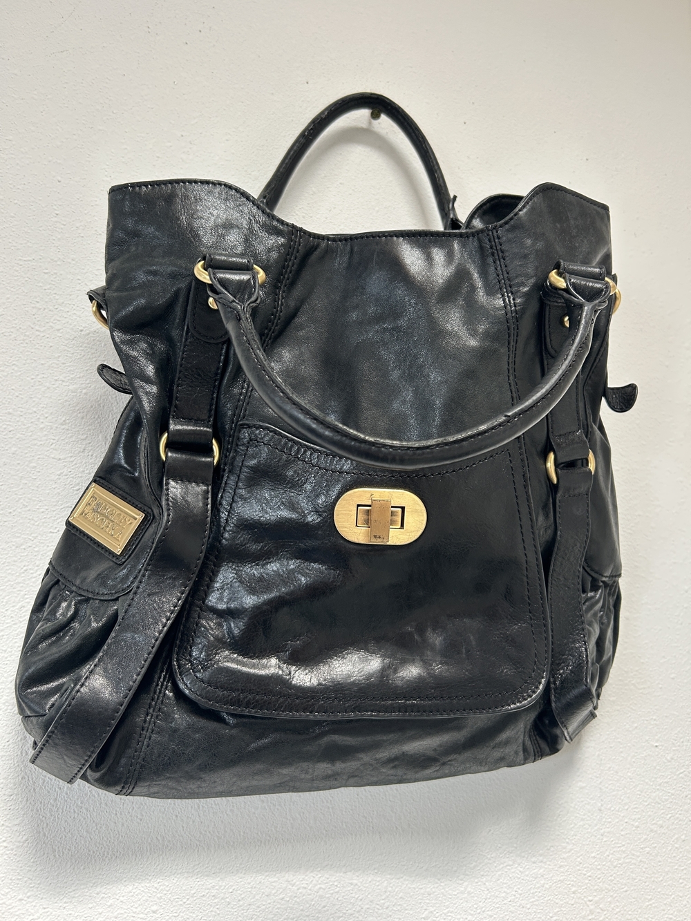 Badgley Mischka Black Leather Shoulder Bag with Gold Hardware